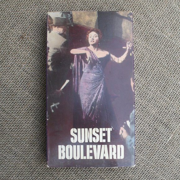 Sunset Boulevard VHS tape 1950 movie - Picture 1 of 16